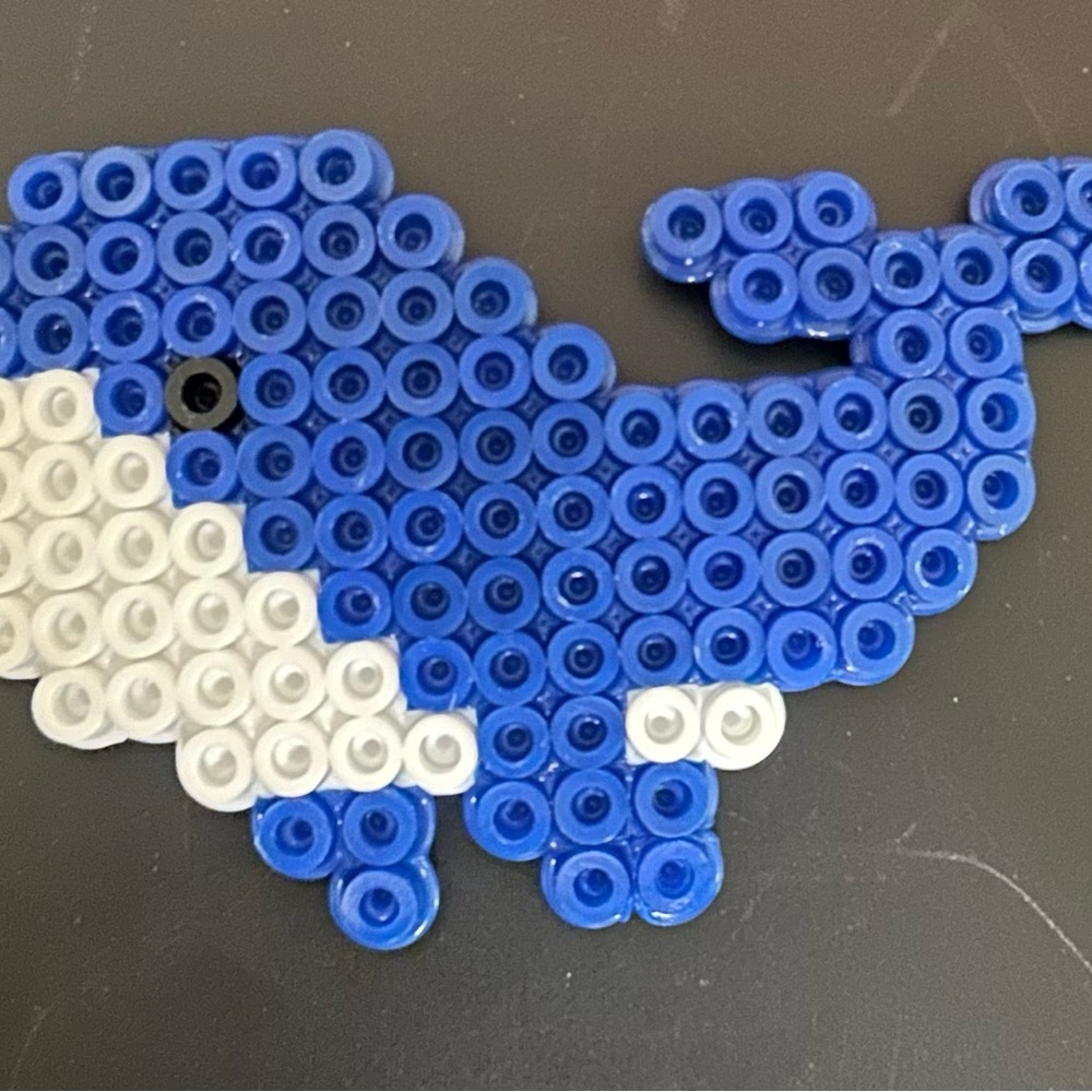 Blue whale Perler bead magnet